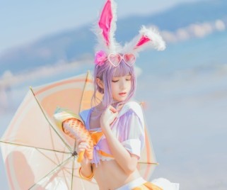 桜桃喵的《公孙离》Cosplay——海边的精灵兔，甜美又飒爽！