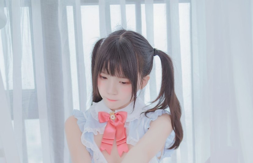 桜桃喵的《爱丽丝的兔子》COS：一场迷失在奇幻世界的浪漫追逐 第2张